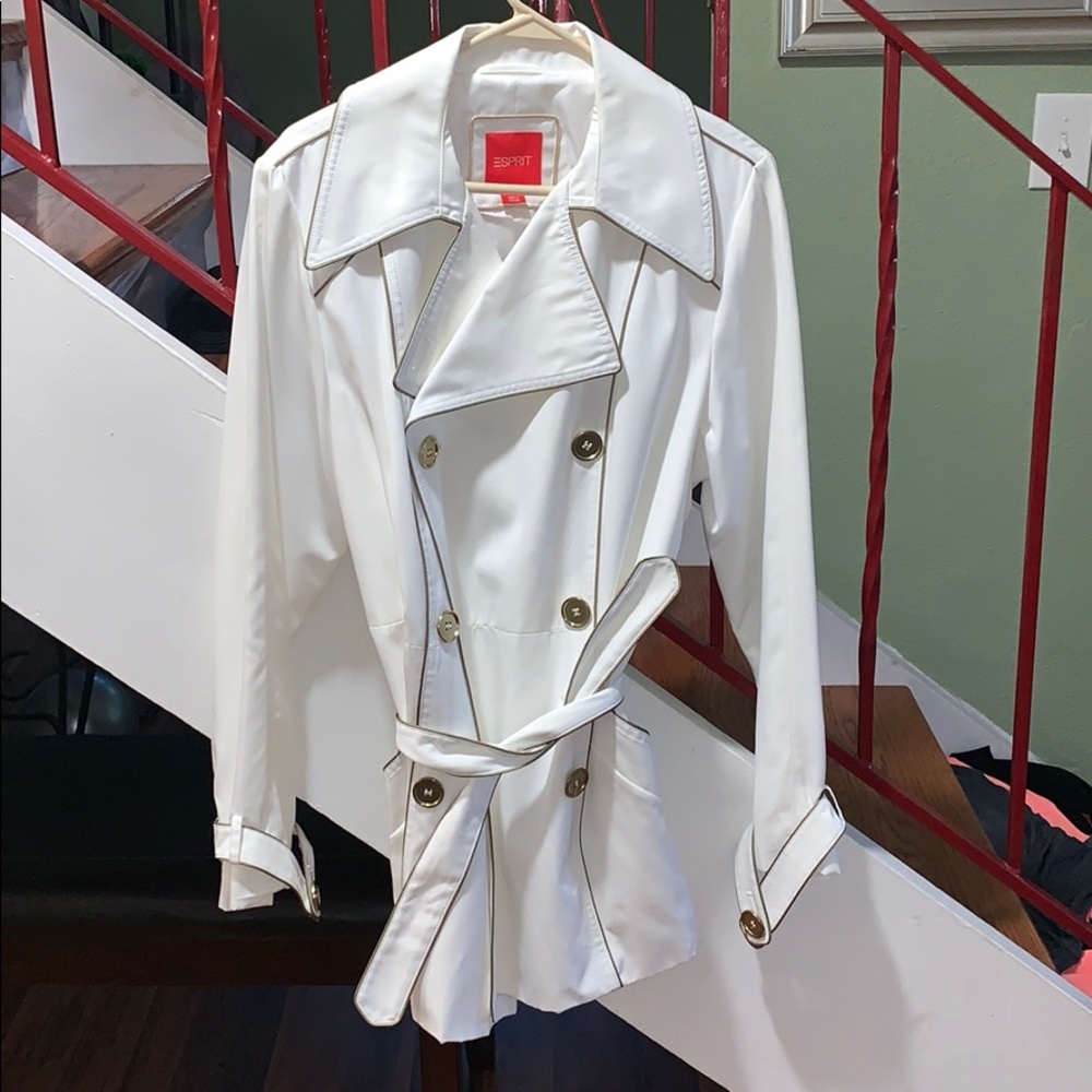 NEW Trench coat